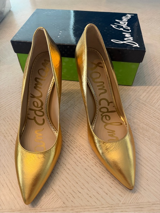 Sam Edelman Shoes - Sam Edelman Metallic Gold Pointed Toe Pumps